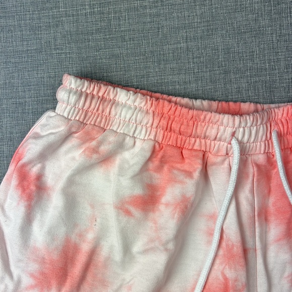 Peach & White Tie Dye Drawstring Shorts by Jessica Simpson Size Large & XL - Picture 3 of 5